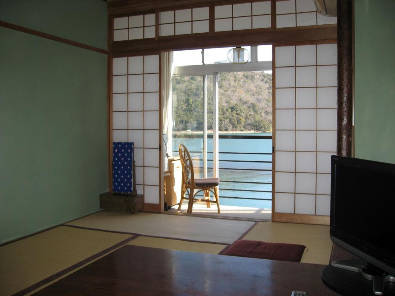 Ryokan Nakaya Тойохасі Екстер'єр фото